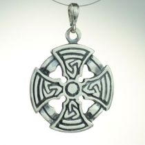 Sotis. Krzyż celtycki okrągły, oksydowany. Ag925, 5,6g