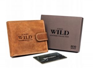 Duży, markowy portfel męski z systemem. RFID - Always. Wild