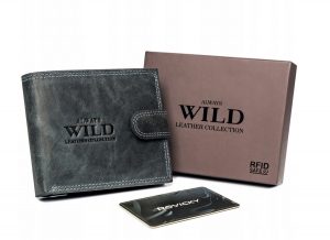 Duży, markowy portfel męski z systemem. RFID - Always. Wild
