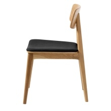 Krzesło drewniane. Elina czarne, dąb/ekoskóra
