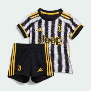 Nowość. dziecięcy strój juventus 23/24 w super cenie