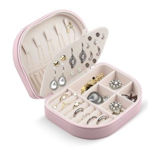 Nowość. Różowa szkatułka Massido 16x12x5 cm – super cena