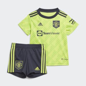Nowość. manchester united 22/23 third baby kit w super cenie