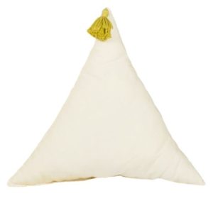 Nowość. poduszka trójkąt dla dziecka 40 cm z kremowym frędzelkiem super cena