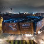 Przyjmijcie Traktat Oceaniczny – wielki napis Greenpeace na Europejskim Centrum Solidarności. Fot. Rafał Wojczal Greenpeace