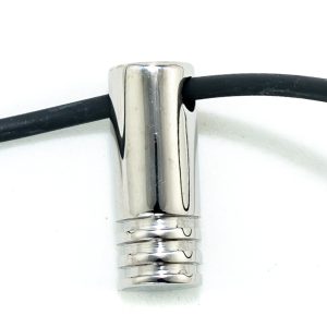 Biżuteria XENOX X1106. Wisiorek, Kolor czarny. Kobieta.