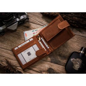 Skórzany, brązowy portfel męski z tłoczeniem na froncie przedstawiającym psa