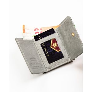 Mały portfelik damski ze skóry naturalnej w zielonym kolorze - Peterson