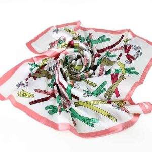 Gawroszka chusta damska ze wzorem silk touch 70X70 - biała