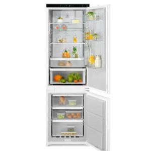 Electrolux E7MNPD18S Lodówka GreenZone 700 177,2 cm