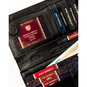 Duży, skórzany, pionowy portfel damski w czarnym kolorze zamykany na magnes - Peterson