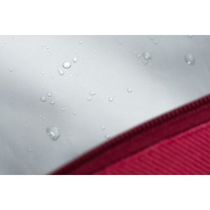 Pojemna torba weekendowa wykonana z poliestru w burgundowym kolorze, zamykana suwakiem - Peterson