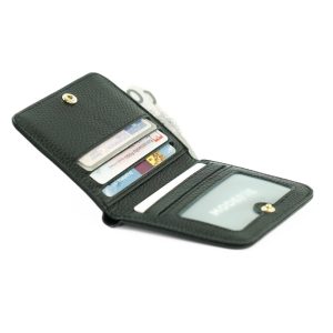 Czarny portfel z naturalnej skóry kompaktowy model Solier SW50 BLACK