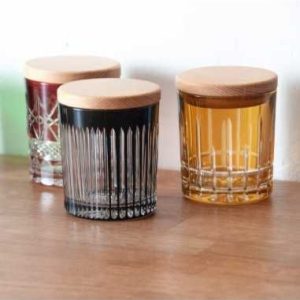 Crystal Julia Pojemnik kryształowy z bukowym deklem w kolorze czarnym