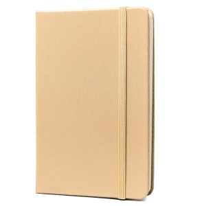 Beżowy notes w formacie A6 zadrukowany w kropki, wyposażony w gumkę zamykającą - Peterson