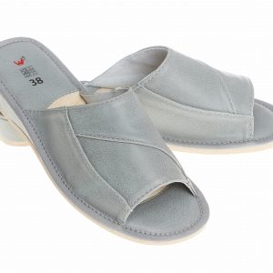 Pantofle damskie Wójciak, klin o wysokości 3,5 cm, najwyższa jakość materiałów. Model 019
