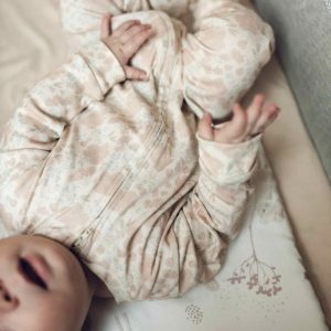 Pajacyk niemowlęcy 62cm Primrose beige
