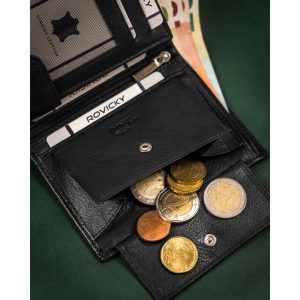 Duży, skórzany portfel męski w czarnym kolorze wyposażony w system RFID - Rovicky