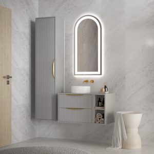 Lustro wiszące w srebrnej ramie Carmine z oświetleniem LED, 50x100 cm, kształt łuku, Anti-Fog