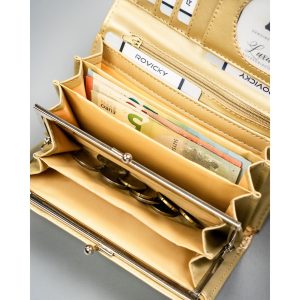 Duży, złoty portfel damski ze skóry ekologicznej zamykany zatrzaskiem - 4U Cavaldi