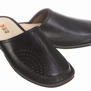Pantofle męskie Wójciak, klin o wysokości 1,5 cm , staranne wykończenie. Model 257